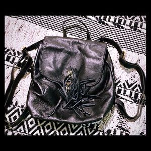 🦄$5 bundle TH black leather backpack purse